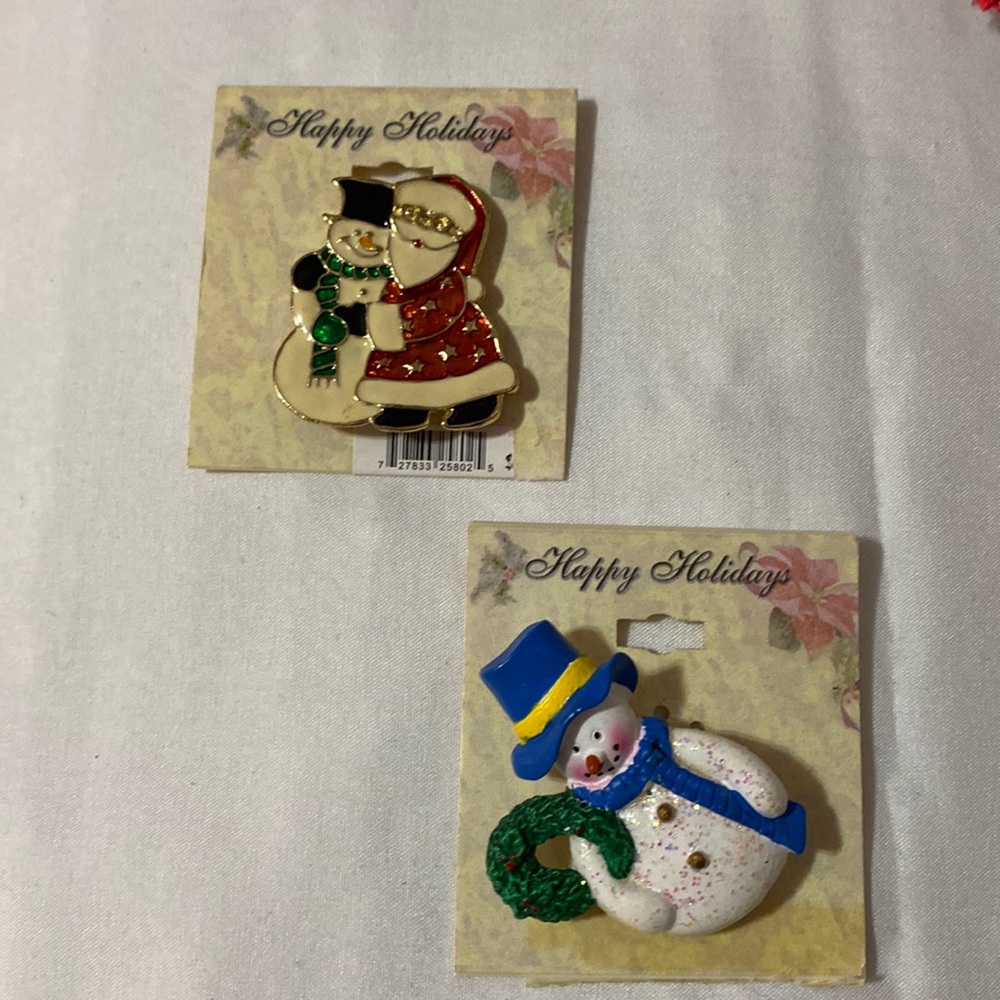 Christmas snowman brooch bundle of 2 - Picture 1 of 3